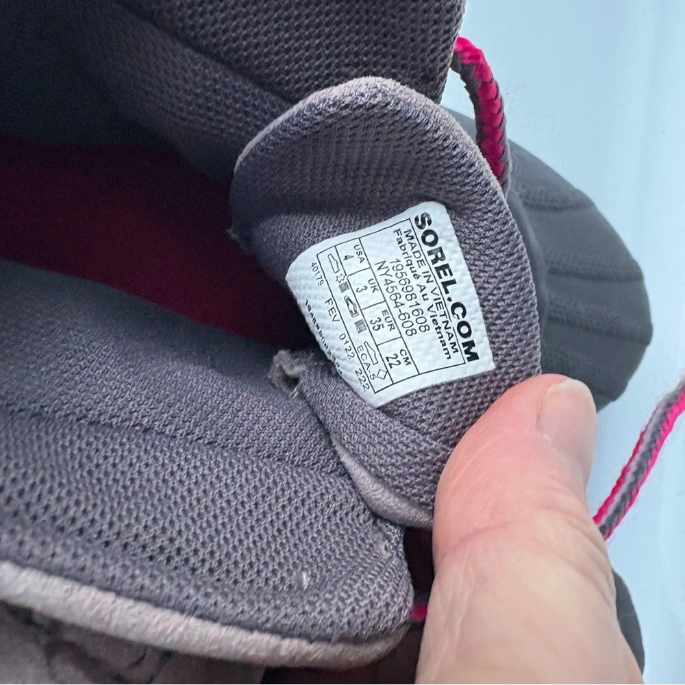 Sorel Gray and Pink Sneakers - Picture 4 of 4